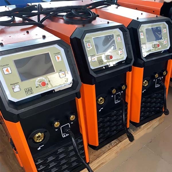 RoHS Certificate Double Pulse Mig Welder , 350A LCD Multi Process Welder