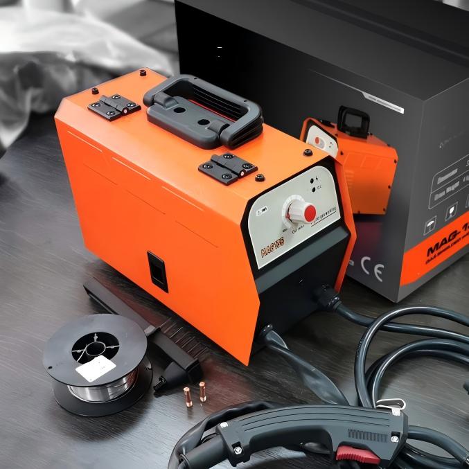 Gasless Welder MAG Mini 100A Flux Core Wire Welding Machine MAG135 One Knob Control